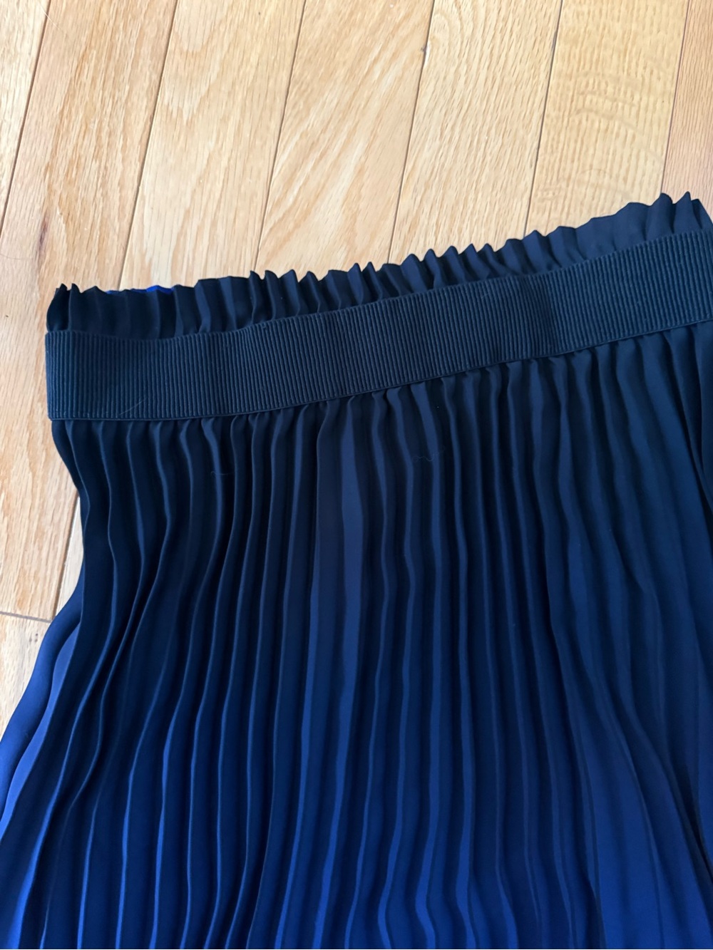 Babaton Westin Blue Ombre Pleated Midi Skirt - Picture 4 of 6